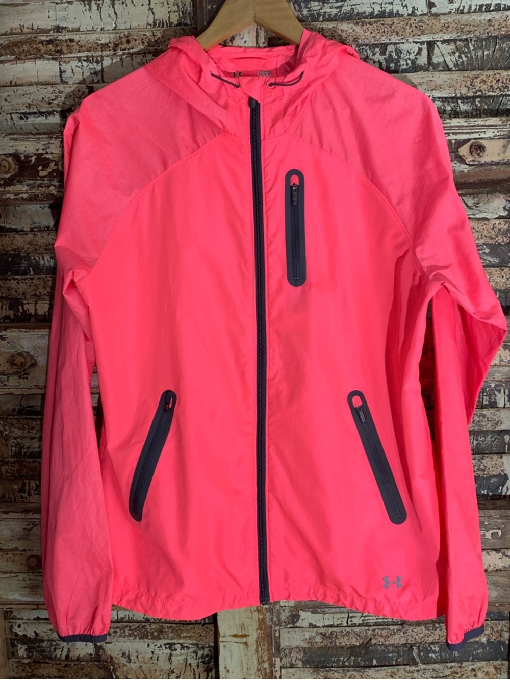 Under Armour Hooded Windbreaker Jacket Neon Pink Lightweight Reflective, Large